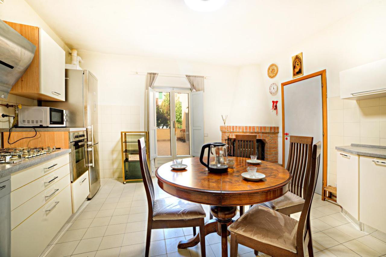 Alfio'S Apartment In Siena Luaran gambar
